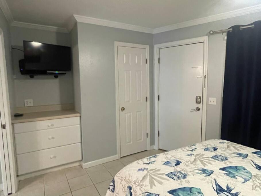 Feelin Tip'Sea-Oceanview Retreat Steps To Beach Hilton Head Island Exterior photo